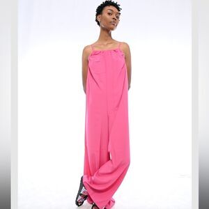 Sleeveless jumpsuit